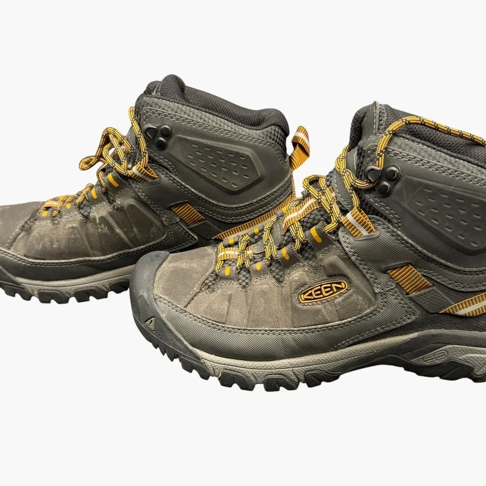 Keen equals women